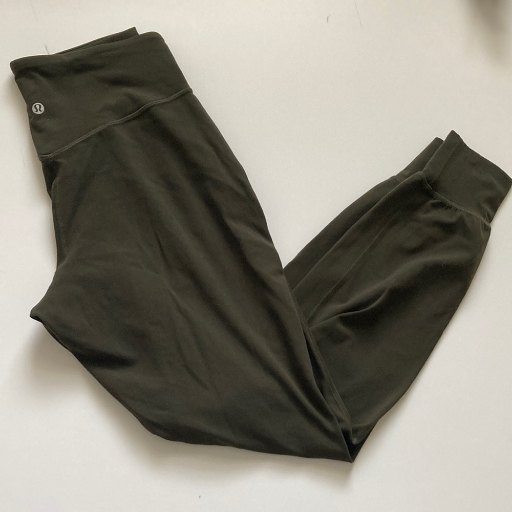 Lululemon align jogger 28”